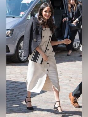 Oroton Black & White Vertical Stripe Leather Crossbody ASO Meghan Markle
